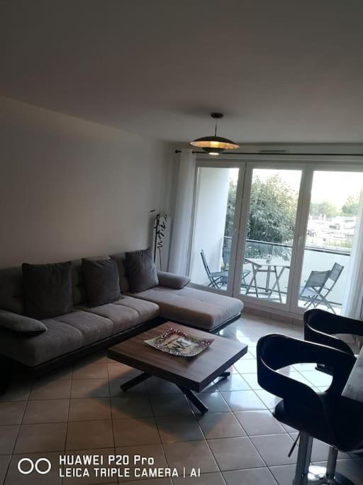 Spacieux 3 Pieces Sur Jardin Ivry-sur-Seine Zewnętrze zdjęcie